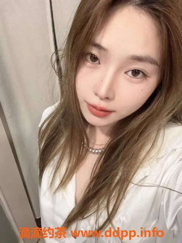 广州楼凤-广州天河小不点，800元起，尽享蛇吻服务