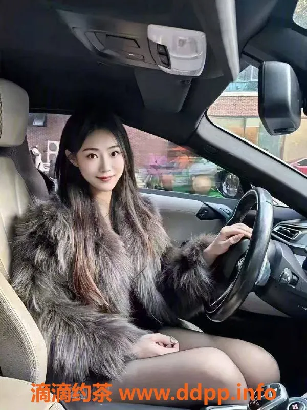 广州楼凤-天河御姐婷婷，价格600，视频验证！