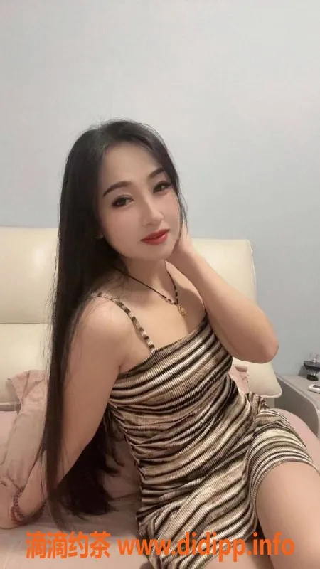 广州楼凤资源信息,广州天河芳芳，168cm 50kg 25岁，600P茶水价