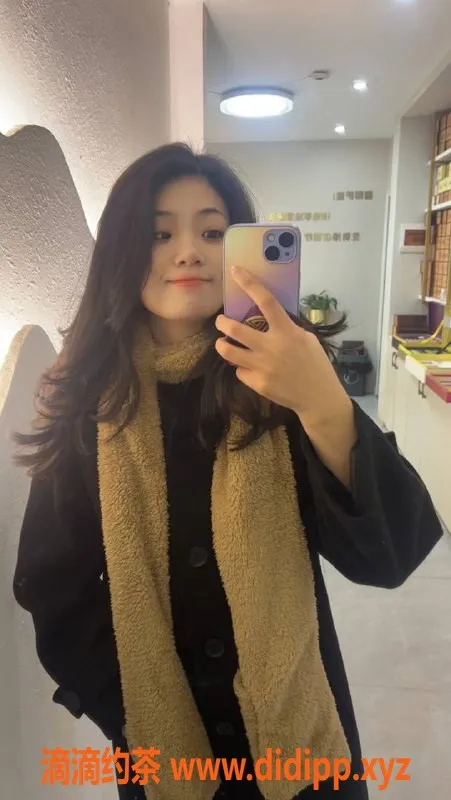 广州楼凤-海珠嫩妹怡宝，视频验证，600元服务