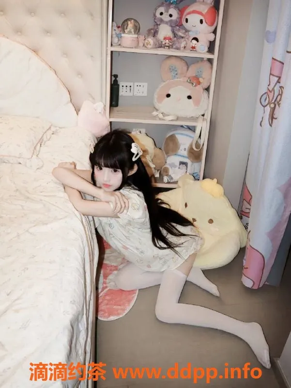 北京楼凤-空姐涂涂，2300P，服务周到、类型齐全