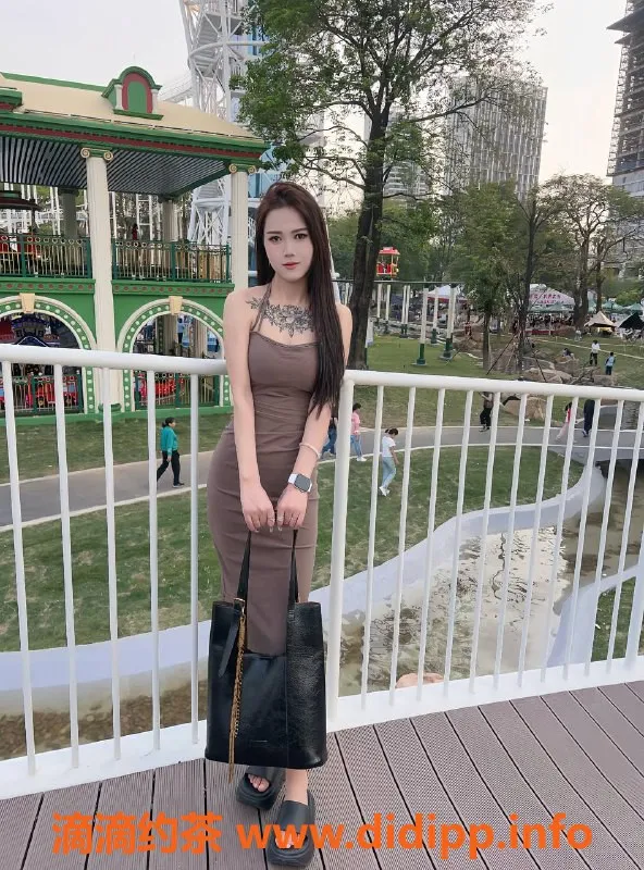 深圳楼凤-福田爱丽莎，1000p超值享受，服务一流！