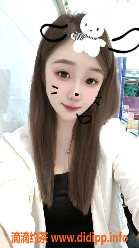 广州楼凤-天河御姐苏沫，6P服务，超大胸围！