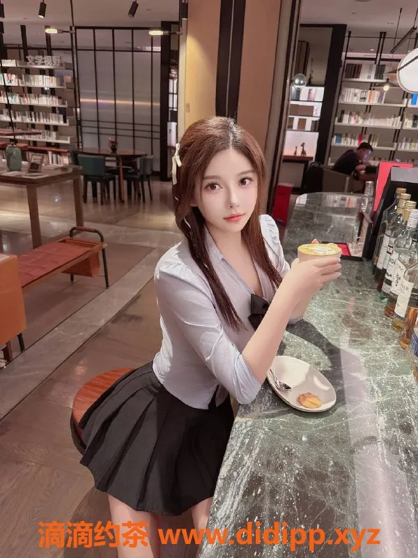 厦门楼凤资源信息,厦门思明区奶牛兔兔，身高163，E罩杯，价格700元起