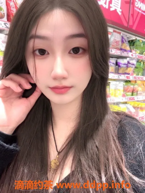 广州楼凤-天河御姐盼盼大胸大长腿，课费6P