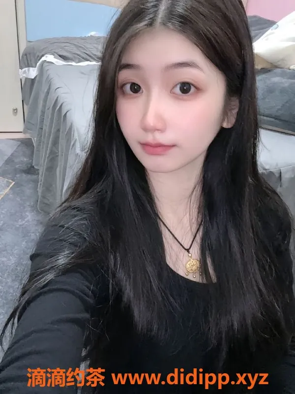 广州楼凤-天河御姐盼盼大胸大长腿，课费6P