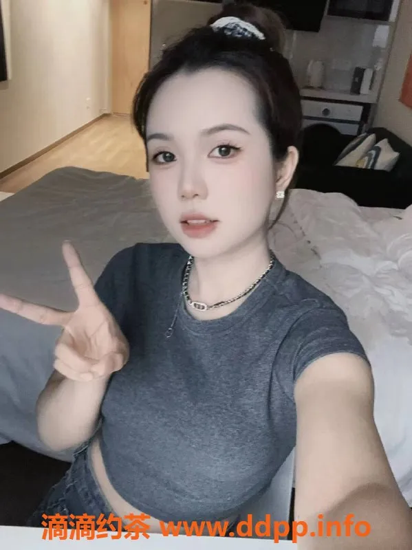 南京楼凤-南京奶茶妹，160高96重，21岁只需600元