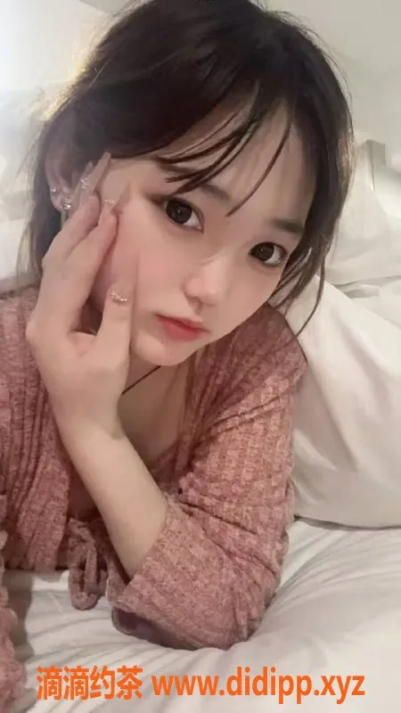 长沙楼凤资源信息,岳麓区球球｜19岁165cm，C罩杯，服务多样