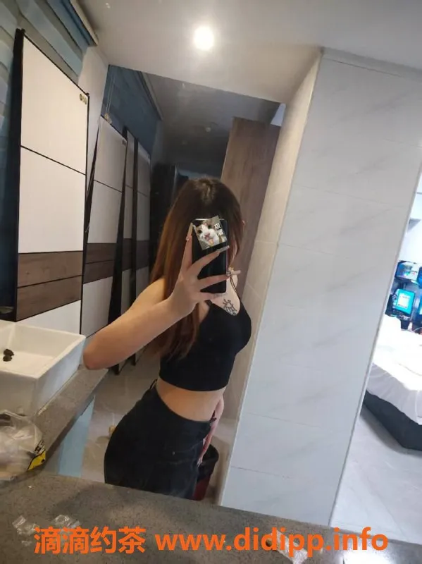 长沙楼凤-岳麓区球球｜19岁165cm，C罩杯，服务多样