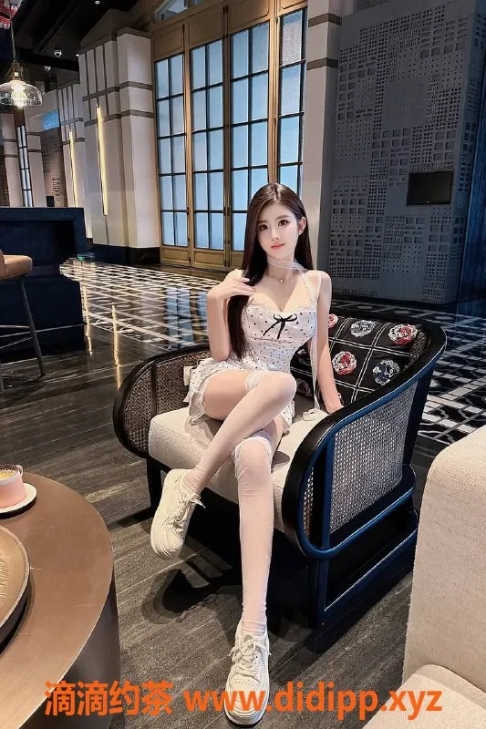 成都楼凤资源信息,成都御姐子衿，165CM C罩杯，超值服务！