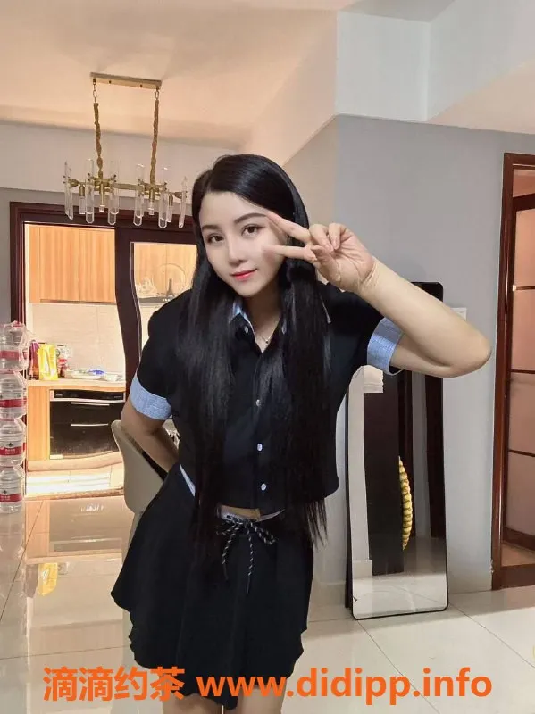 广州楼凤-天河御姐巨乳思思，私聊预约仅需900p