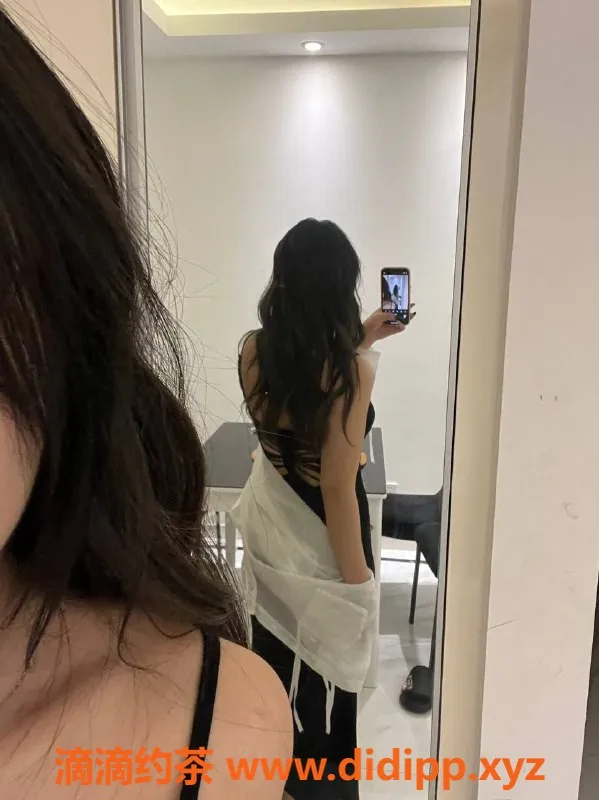 广州楼凤-天河嫩妹兮伊，6P鸳鸯浴服务体验