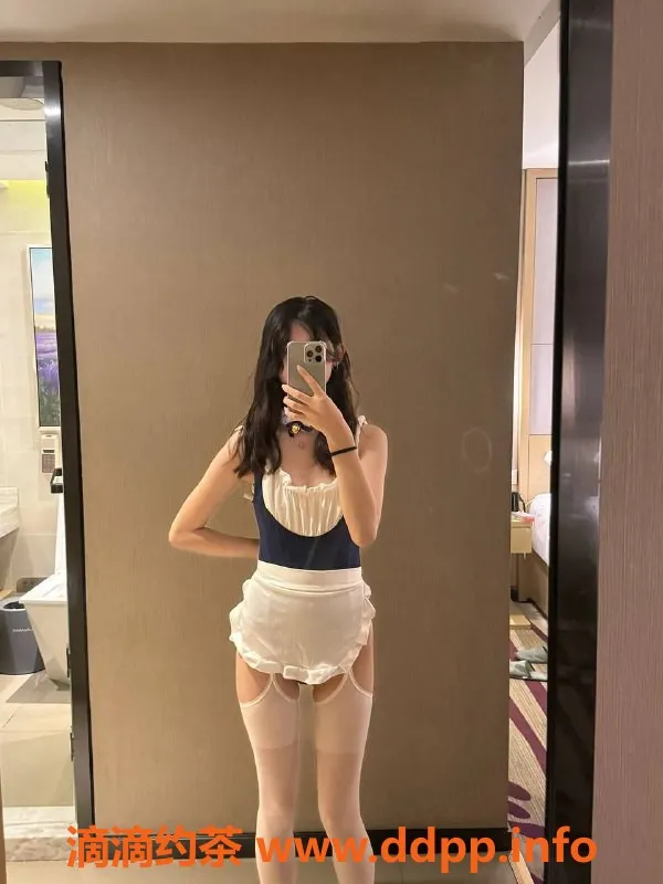 广州楼凤-广州白云阿贝，1200起的外出版服务