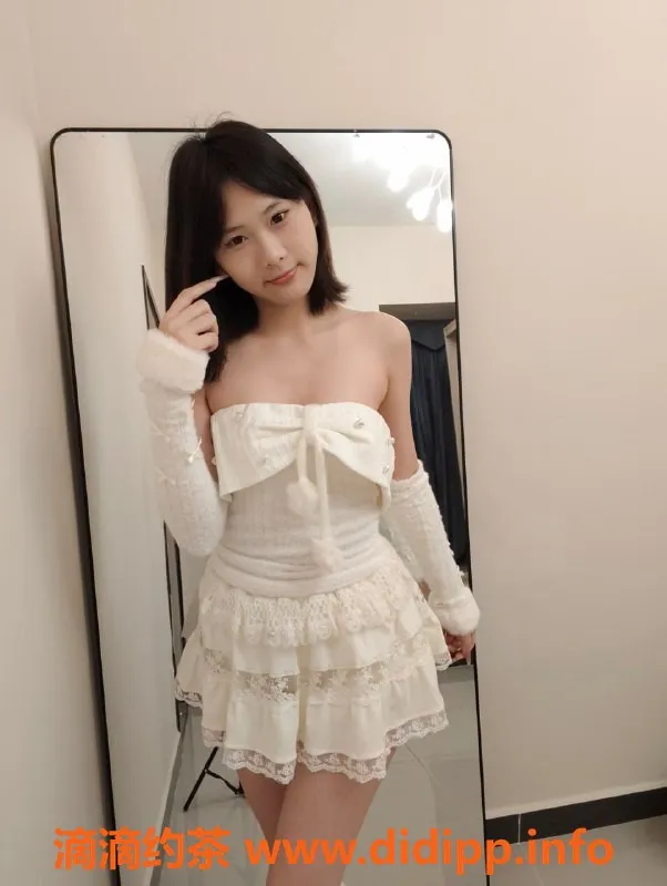 广州楼凤-天河嫩妹美娜，25P体验大长腿舌吻服务