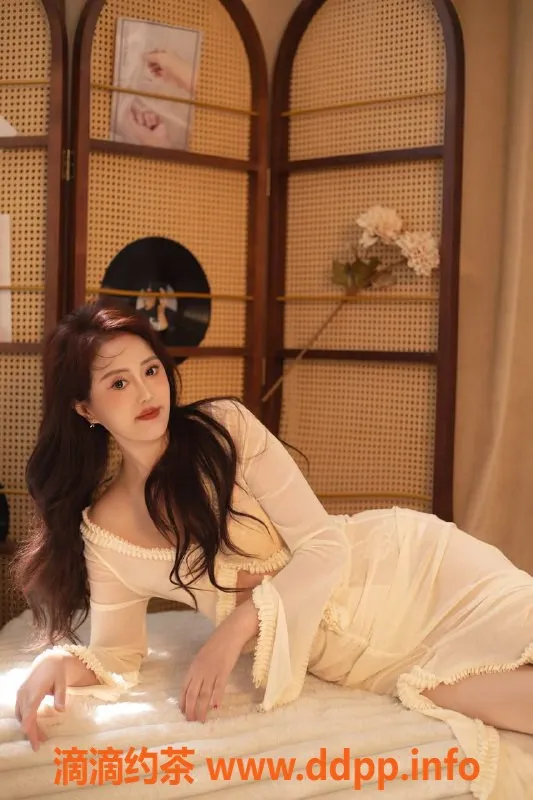 杭州楼凤-龙舟北路桔子🍊32岁，162cm，400元起享服务