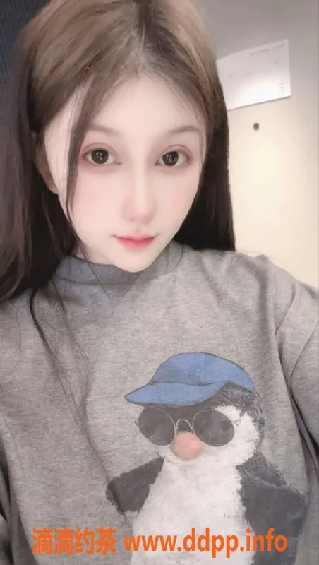 广州楼凤-天河御姐贝琪，8P夜课等你来享受！