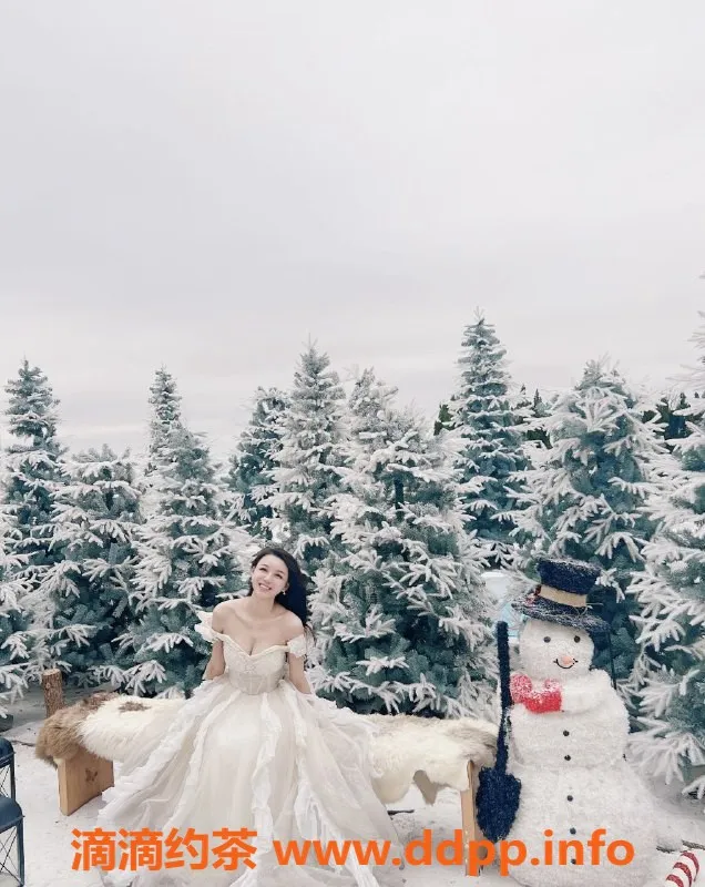 东莞楼凤-东城洛洛，800元起，服务超棒！