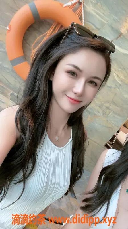 东莞楼凤-东城洛洛，800元起，服务超棒！