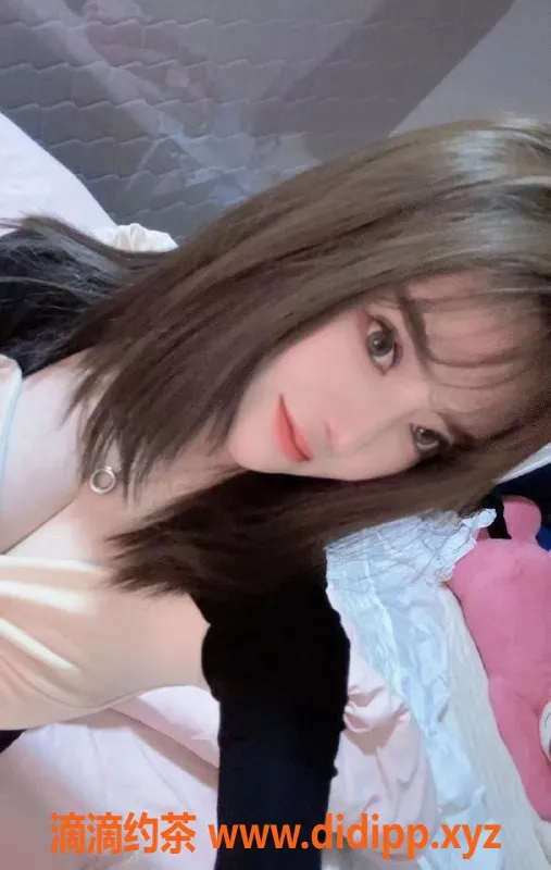 东莞楼凤-南城晚晚，服务多样，夜2000元