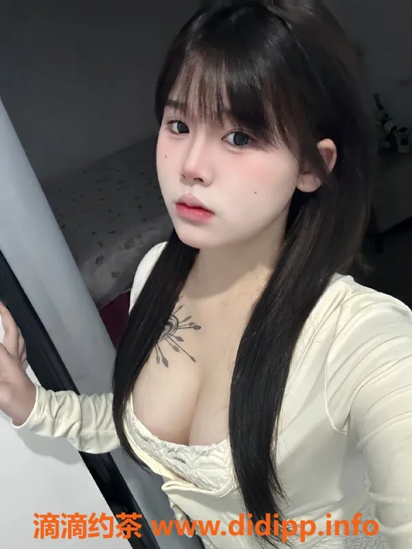 广州楼凤-天河嫩妹余温，8P大胸舌吻服务等你体验