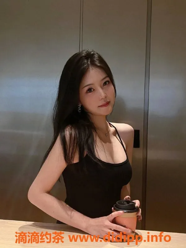 广州楼凤-天河嫩妹云朵儿，课费700起，尽享贴心服务