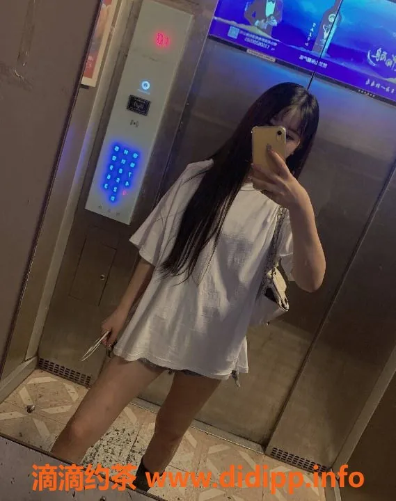 上海上门服务-静安区25岁妹妹，颜值6，600p KH AA服务