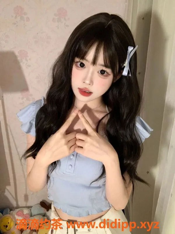 重庆楼凤资源信息,重庆回兴高颜小萝莉18岁，165cm温柔服务