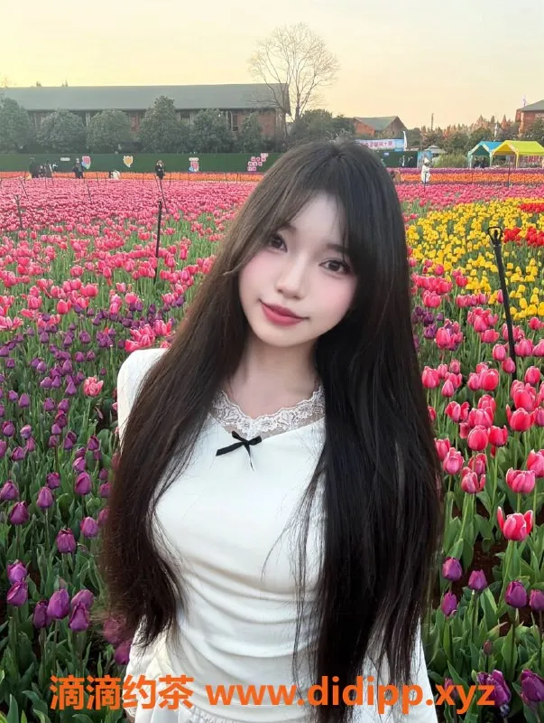 广州楼凤-天河嫩妹云朵，700元起享私密服务