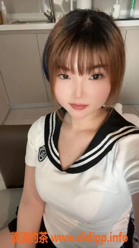 广州楼凤-天河御姐思思，5P大胸舌吻服务体验