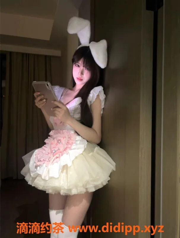 深圳楼凤资源信息,福田性感女友菜菜，163cm 34C 23岁