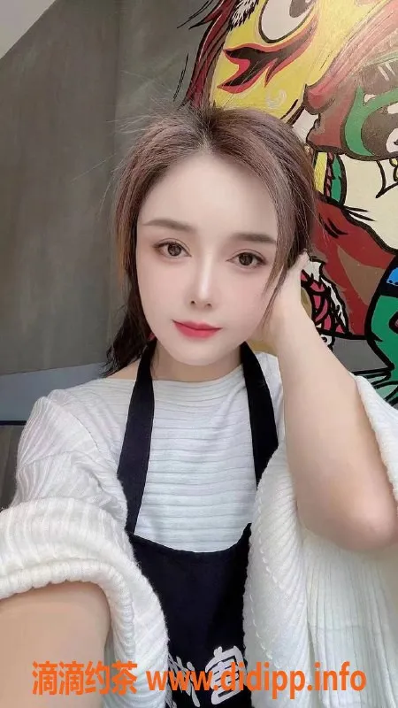 北京楼凤-阜成门嫩妹若兰内衣批发，15Z起