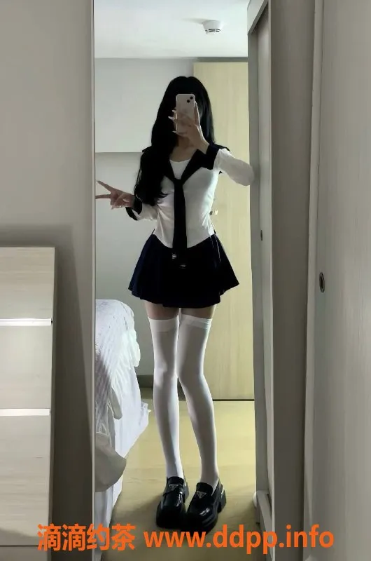 东莞楼凤-小小东城服务推荐，P/700，PP/1400