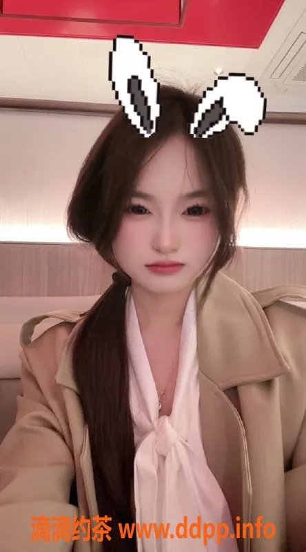 东莞楼凤-小小东城服务推荐，P/700，PP/1400