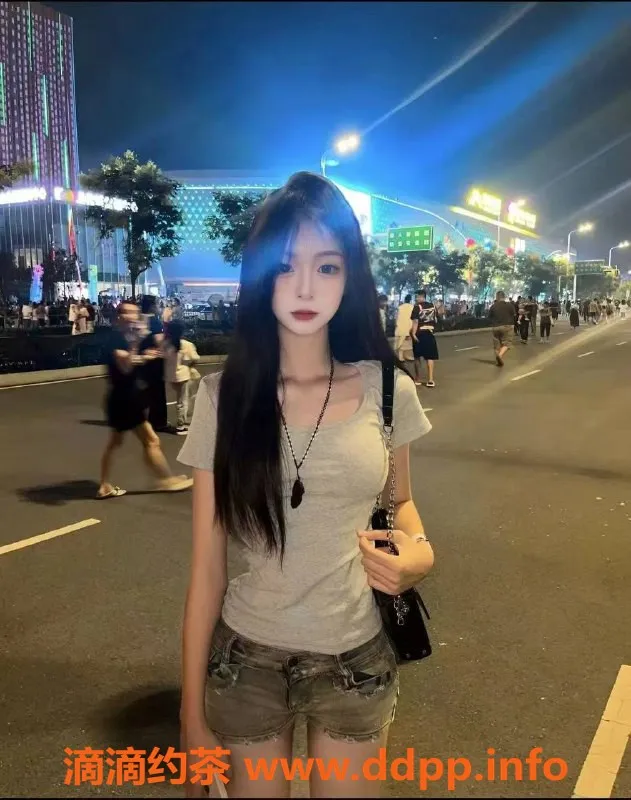 广州楼凤-佛山思婉，800元起服务，蛇吻体验