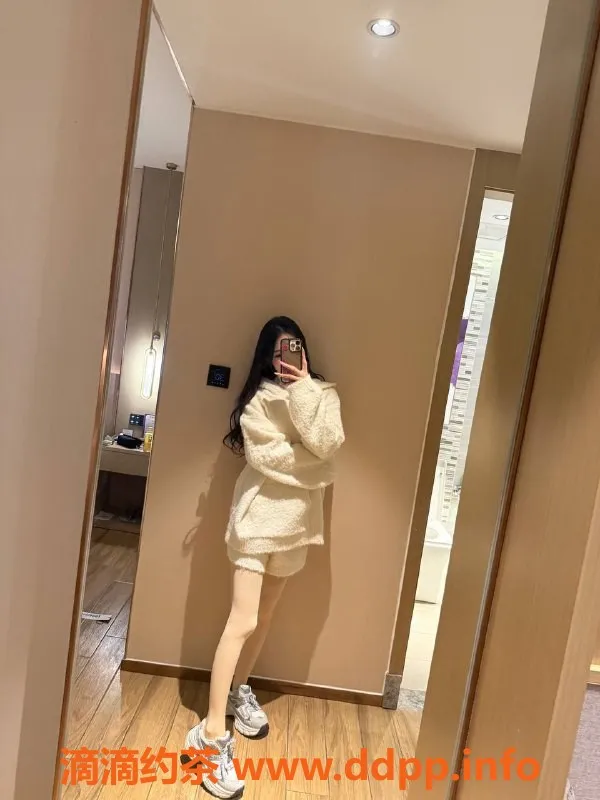 杭州楼凤-七堡嫩妹瑾瑜，舌吻69互舔体验，魅力无敌！