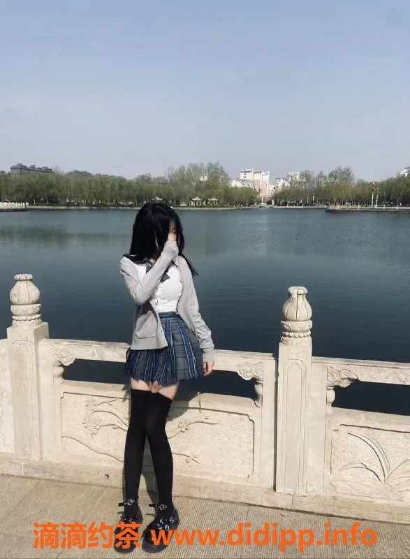 东莞楼凤资源信息,亮眼小姐姐，清纯可人，服务超赞