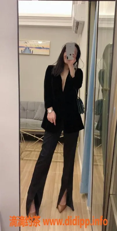 深圳楼凤-龙华日儿Sunny，性价比超高的魅力小姐！