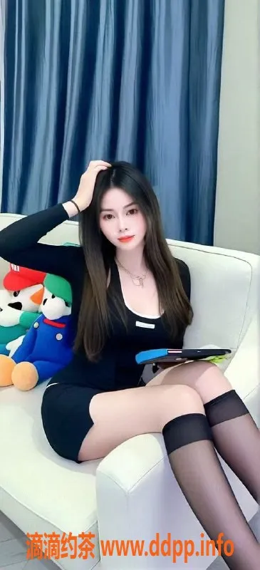 成都楼凤-乐乐，白皮肤少妇，500p高新区服务