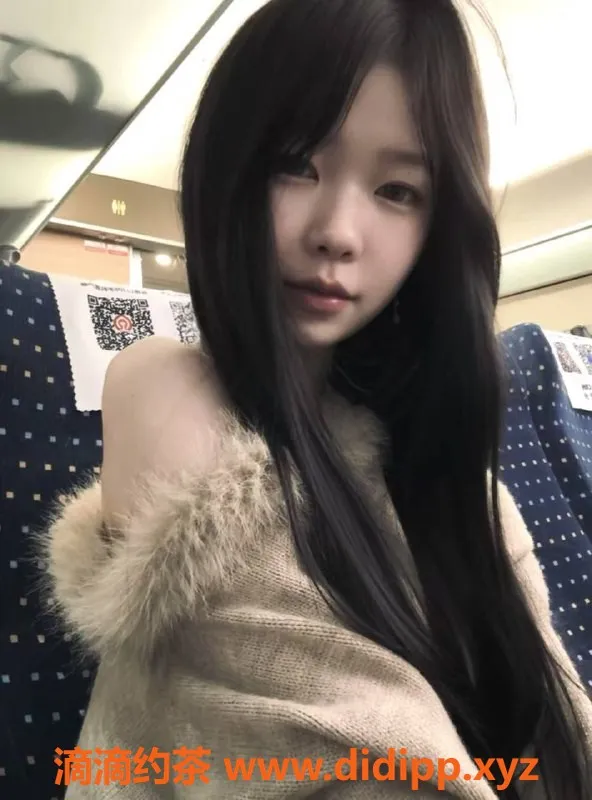 杭州楼凤-拱墅嫩妹雯雯，颜值超高，舌吻必试！