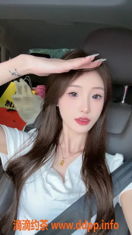 广州楼凤-黄埔嫩妹kk，鸳鸯浴7P超值体验