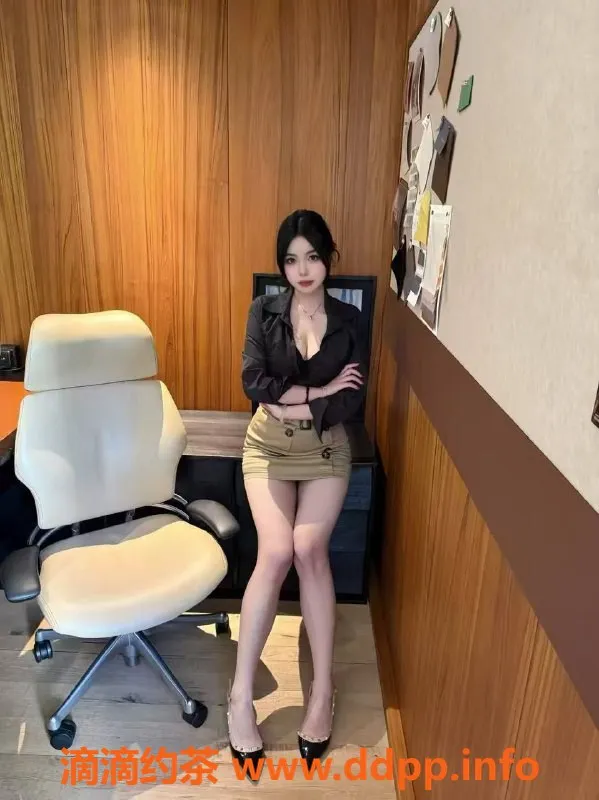 厦门楼凤资源信息,五缘湾大唐嫩妹夹夹猫，水多服务良好