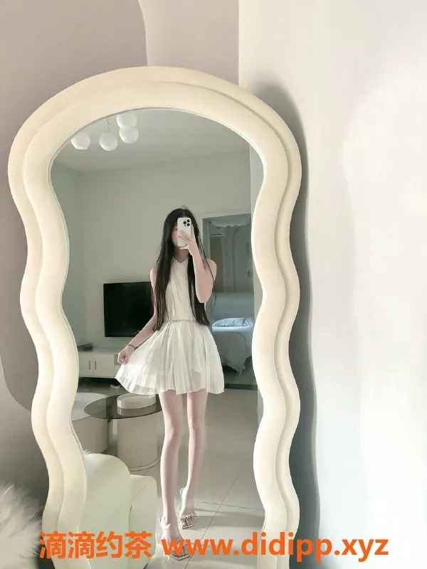 杭州楼凤-上城嫩妹玥瑶，工兵福利特惠，快抓住机会！