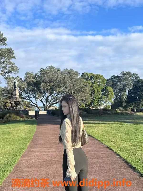 深圳楼凤-南山绵绵，年轻美丽的伴游体验