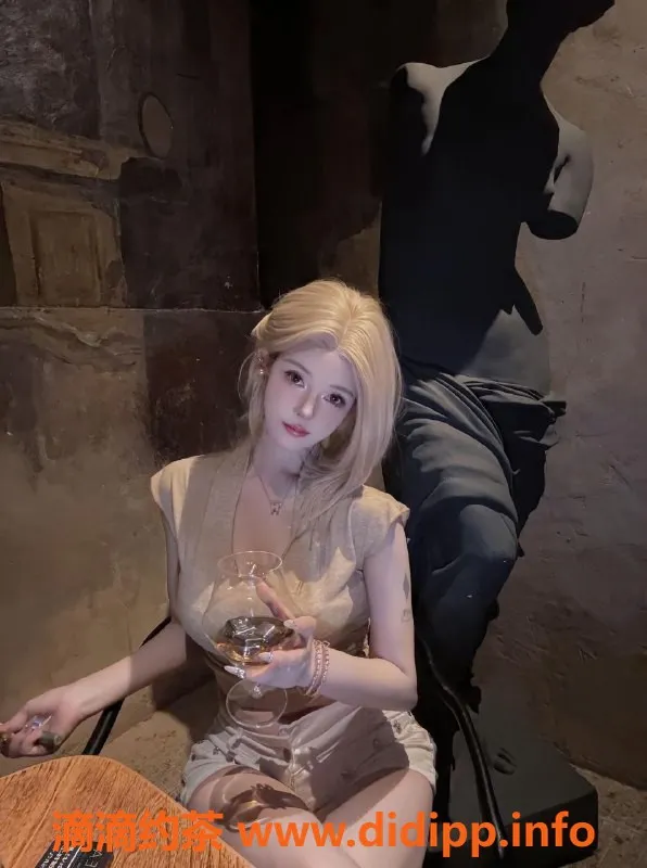 杭州楼凤资源信息,上城高颜值小米，1300p巨乳可69