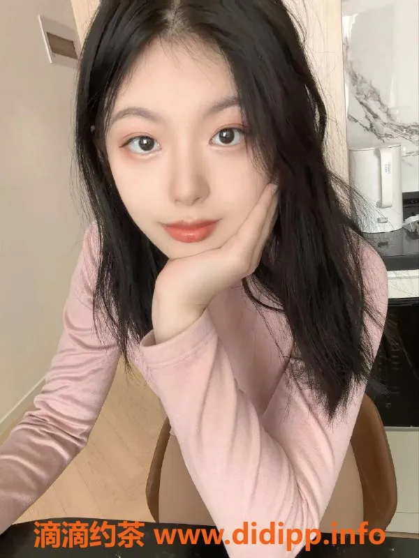 上海楼凤-普陀小鲜奶 F真胸身高167体重45