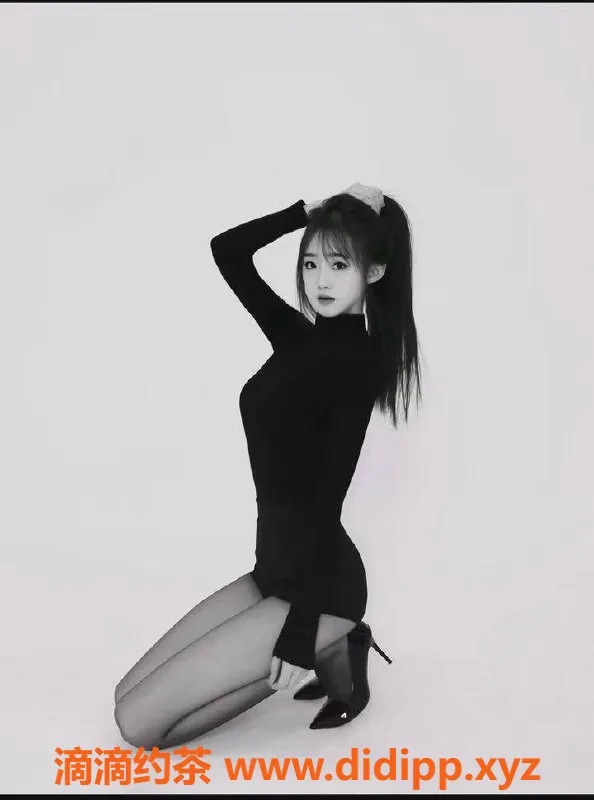 广州楼凤-天河嫩妹多多，9P鸳鸯浴值得体验