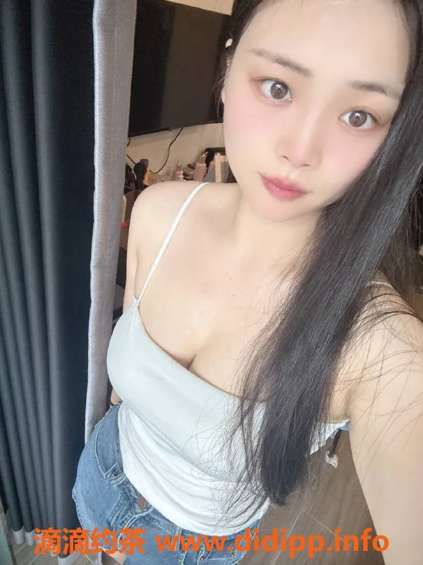 杭州楼凤-温柔可爱小妹，167cm D罩杯，800元起