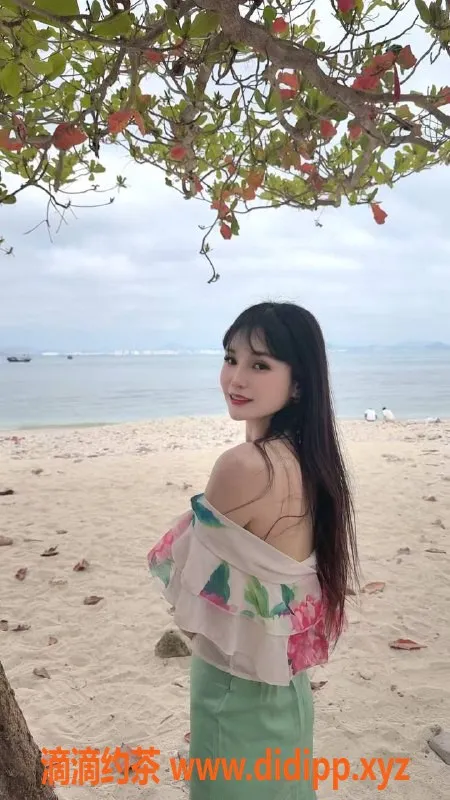 成都楼凤-成华区琴琴，28岁少妇，D杯服务超棒