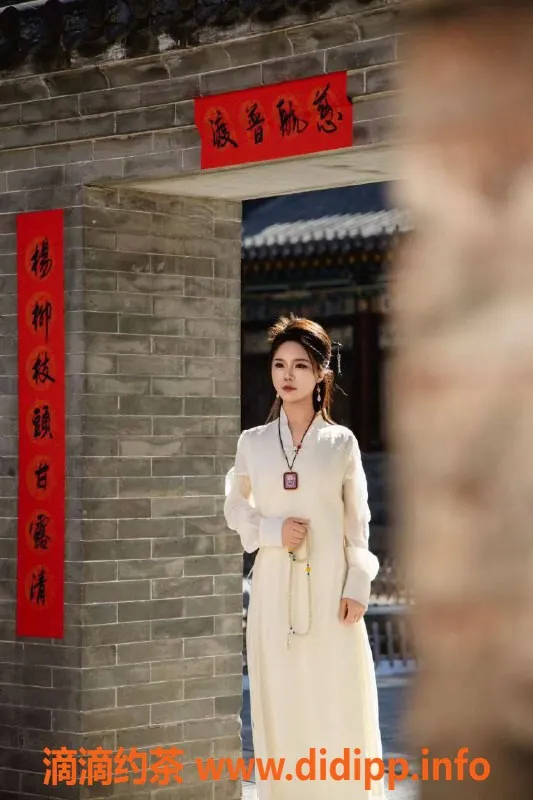 成都楼凤-成华区优咪：600元快感，服务超棒！