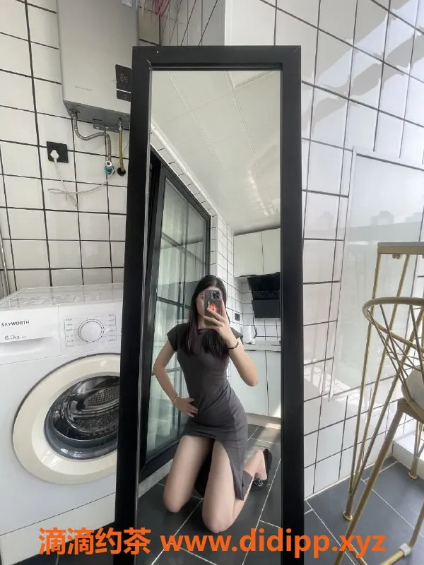 广州楼凤-天河御姐奶啾kk，7P鸳鸯浴体验推荐